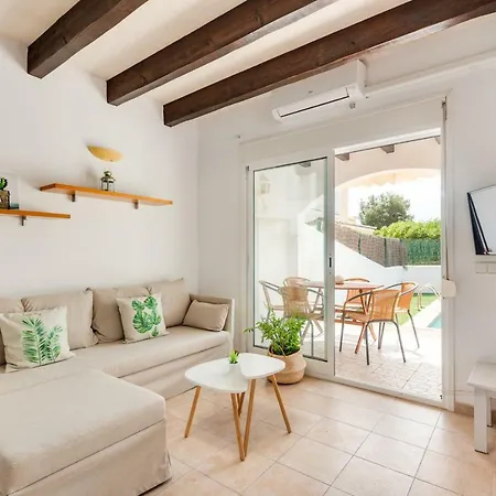 Juana Villa Cala'N Bosch (Menorca)